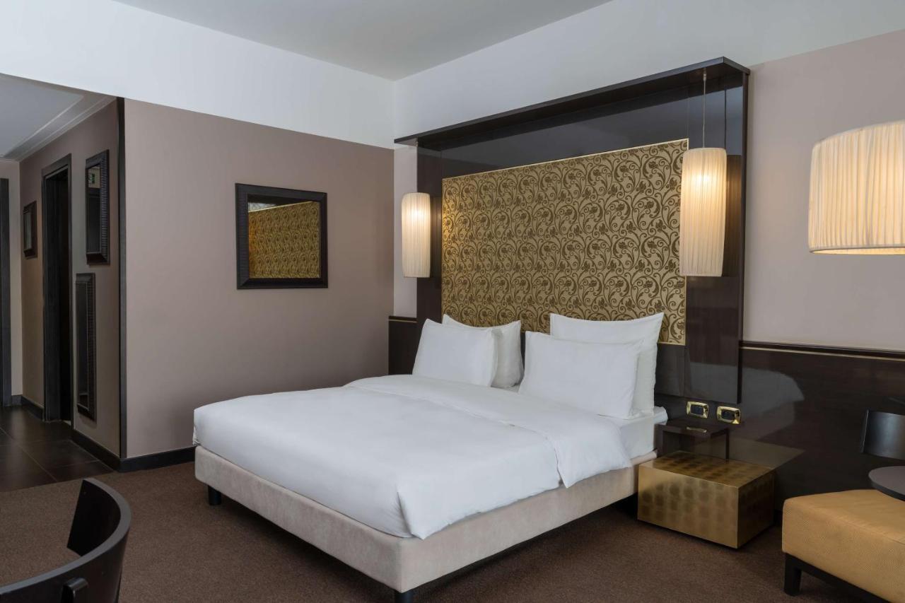 Radisson Blu Hotel NʼDjamena Exterior foto