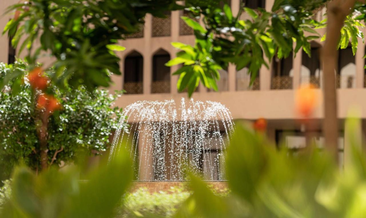 Radisson Blu Hotel NʼDjamena Exterior foto