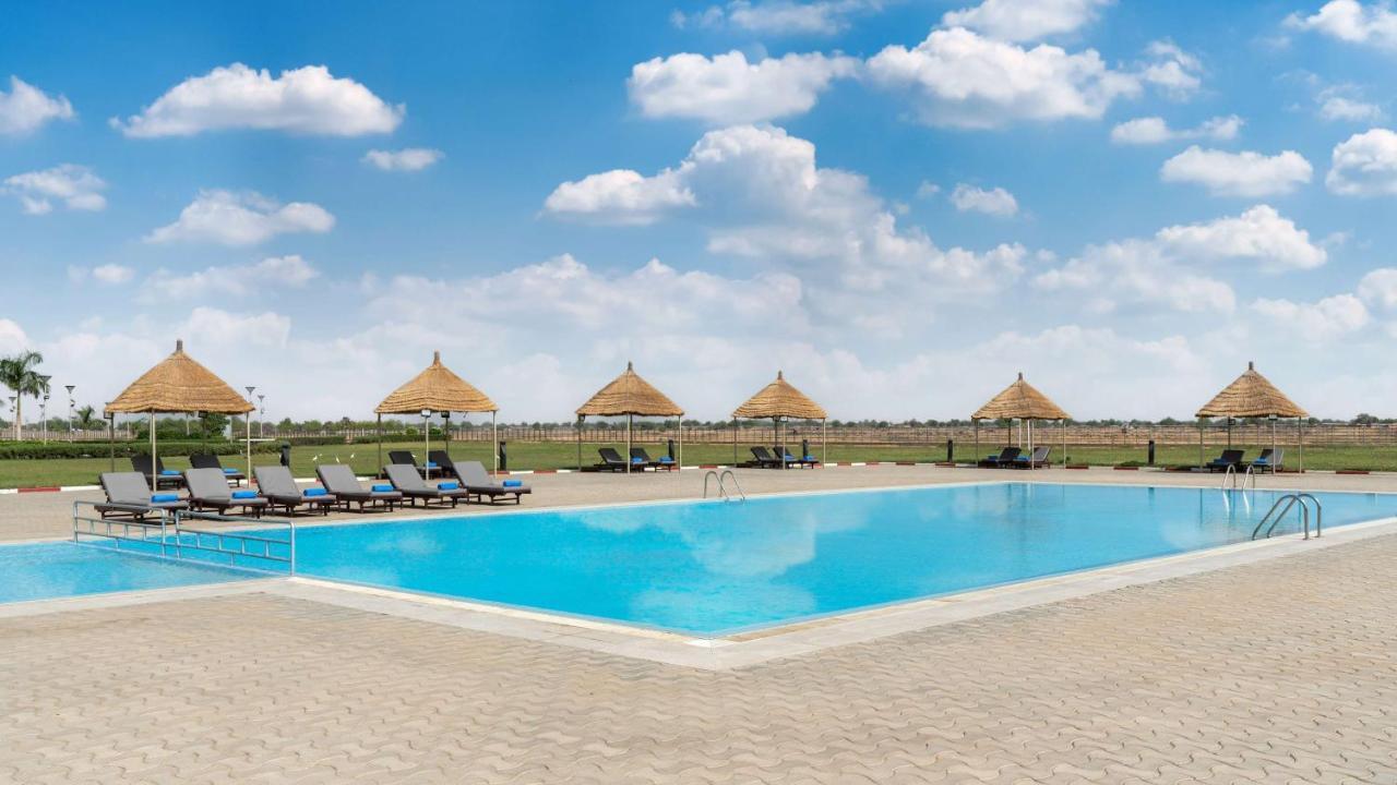 Radisson Blu Hotel NʼDjamena Exterior foto