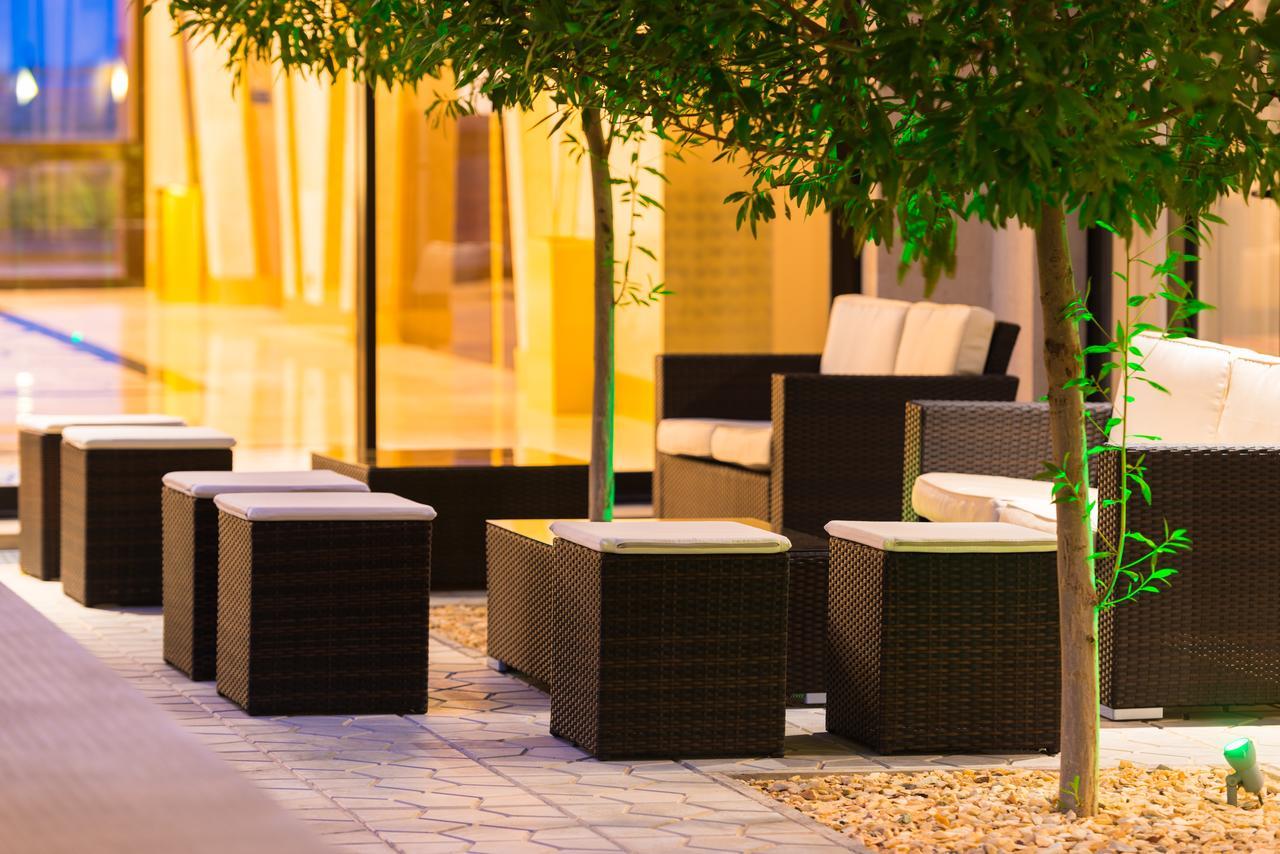 Radisson Blu Hotel NʼDjamena Exterior foto